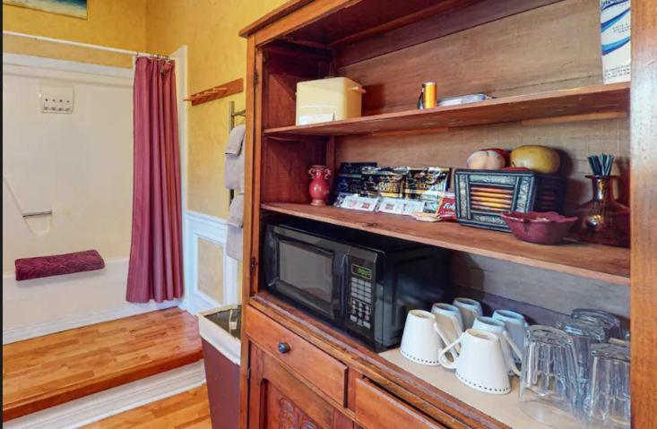 The Grand Suite - Tradewinds Eureka Springs Bagian luar foto